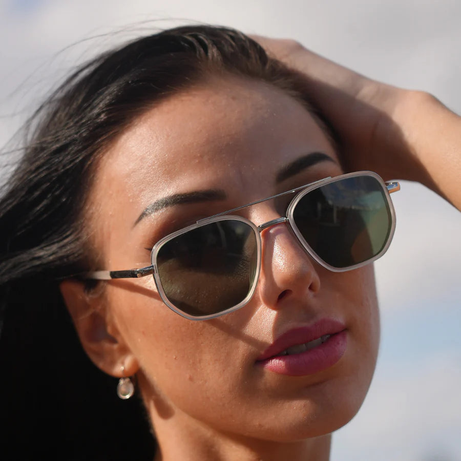 Sault Horizon Tangle-Free Sunnies